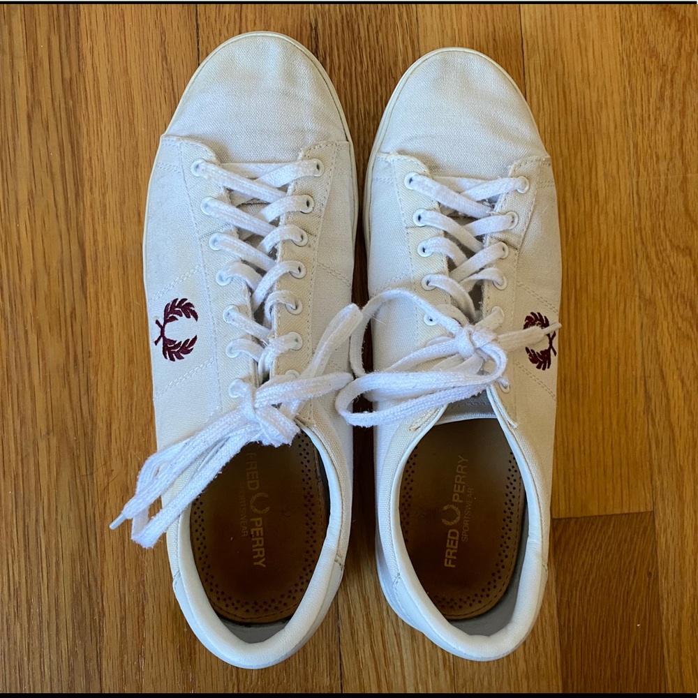 Fred Perry White Trainers 9US